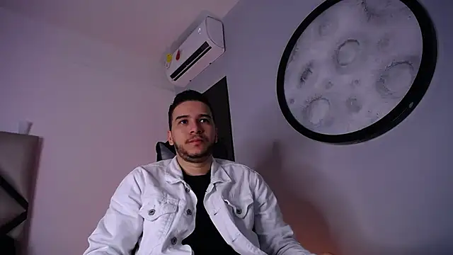 mike 257 online show from December 2, 2025, 11:45 am