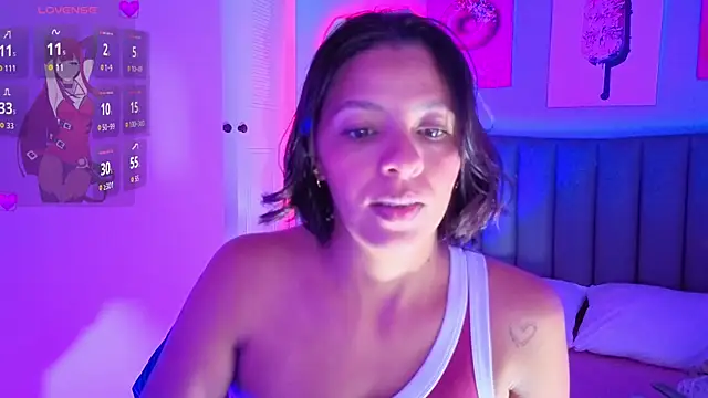 Aria Russo online show from April 20, 2026, 1:45 pm