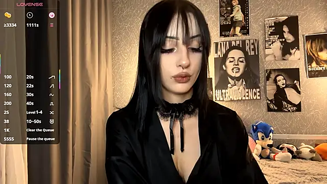 ForeTiff online show from November 26, 2025, 8:20 pm