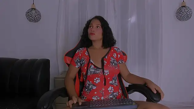 brownvelvet online show from October 21, 2025, 7:02 pm