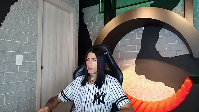 ArohomLester online show from October 30, 2025, 11:08 am