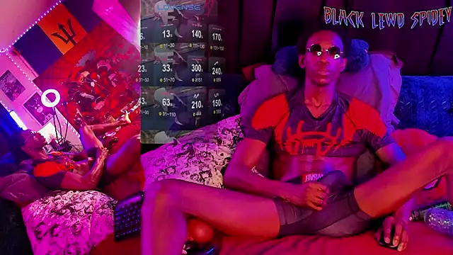 Snapshot of BlackLewdSpidey chatting on February 4, 2025, 7:40 am BlackLewdSpidey online show from February 4, 2025, 7:40 am