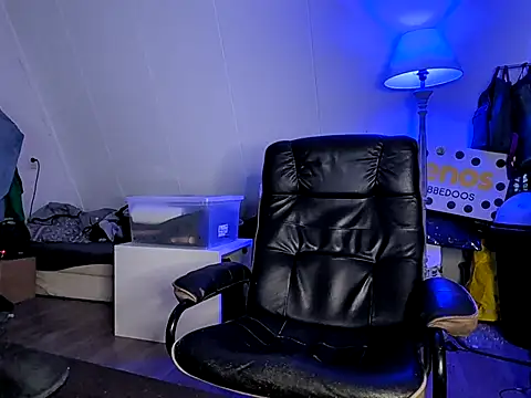 Snapshot of Kinky_Play1 chatting on February 23, 2026, 8:20 pm Kinky Play1 online show from February 23, 2026, 8:20 pm