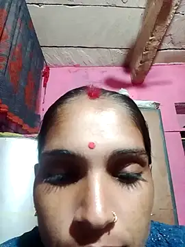 Snapshot of queen_sonam chatting on October 24, 2025, 9:30 am queen sonam online show from October 24, 2025, 9:30 am