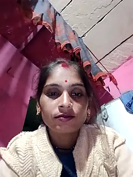 Snapshot of queen_sonam chatting on November 9, 2025, 4:33 pm queen sonam online show from November 9, 2025, 4:33 pm