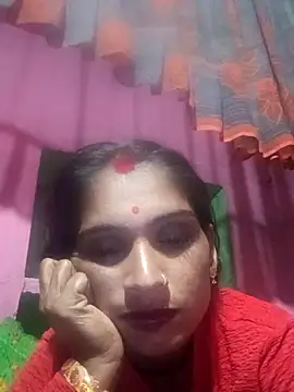 Snapshot of queen_sonam chatting on November 12, 2025, 9:46 am queen sonam online show from November 12, 2025, 9:46 am