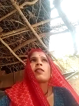 Snapshot of queen_sonam chatting on October 20, 2025, 7:53 am queen sonam online show from October 20, 2025, 7:53 am