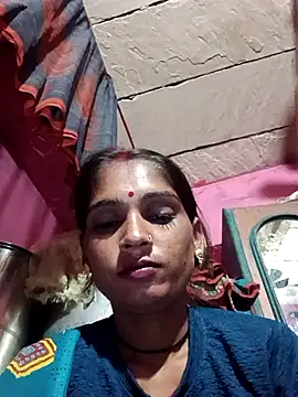 Snapshot of queen_sonam chatting on November 19, 2025, 11:16 pm queen sonam online show from November 19, 2025, 11:16 pm