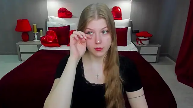 Stella Light online show from March 13, 2026, 11:48 am