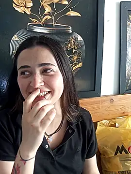 KittenMiss  online show from November 4, 2025, 8:56 pm