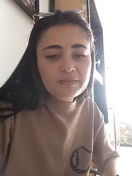 KittenMiss  online show from November 27, 2025, 7:25 pm