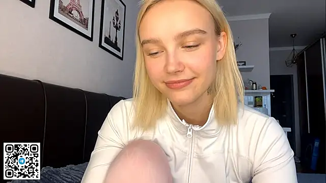 MelodyImam online show from October 20, 2025, 1:22 pm