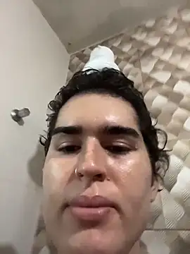 Snapshot of corvin-noir chatting on November 16, 2025, 6:34 pm corvin-noir online show from November 16, 2025, 6:34 pm