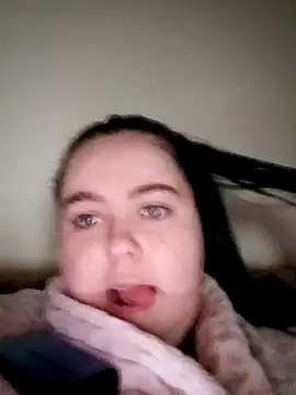 Snapshot of Maya_29x chatting on November 4, 2025, 5:17 pm Maya 29x online show from November 4, 2025, 5:17 pm