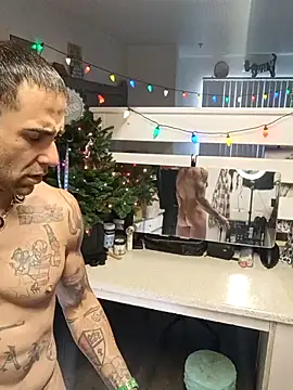 alphacloudGod online show from December 17, 2025, 9:09 pm