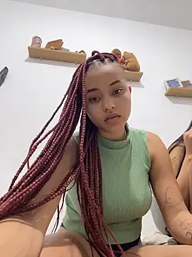 Snapshot of guinness_cp chatting on November 19, 2025, 12:43 am guinness cp online show from November 19, 2025, 12:43 am