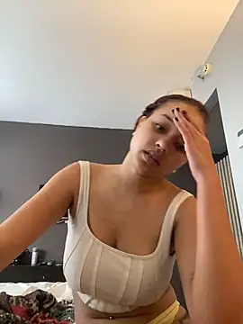 Snapshot of guinness_cp chatting on November 23, 2025, 4:39 pm guinness cp online show from November 23, 2025, 4:39 pm