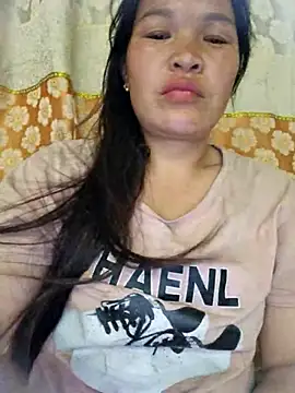 chipu06 online show from April 9, 2026, 7:03 am