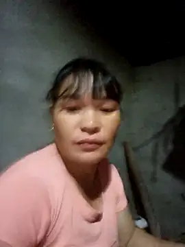 chipu06 online show from November 12, 2025, 10:41 am