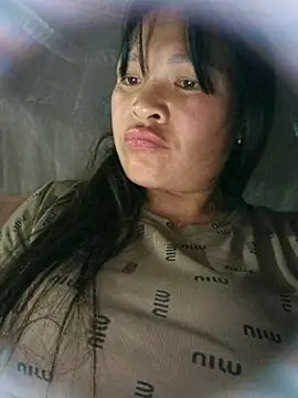 chipu06 online show from February 21, 2026, 9:06 pm