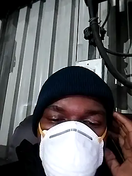 loVbRo1 online show from November 13, 2025, 1:09 am