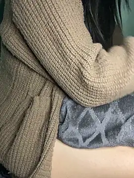 Winny-sexy online show from November 14, 2025, 8:45 pm