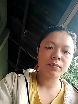 lisa-bae00 online show from October 20, 2025, 3:19 am