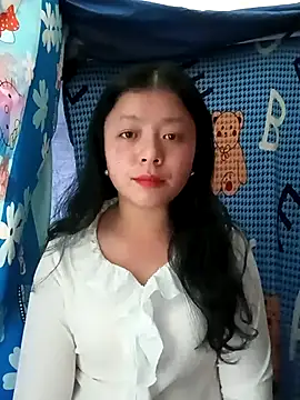 lisa-bae00 online show from February 12, 2026, 5:07 am