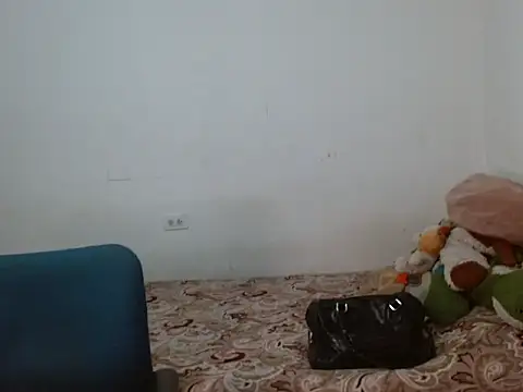 fresita streamer online show from December 1, 2025, 3:18 am