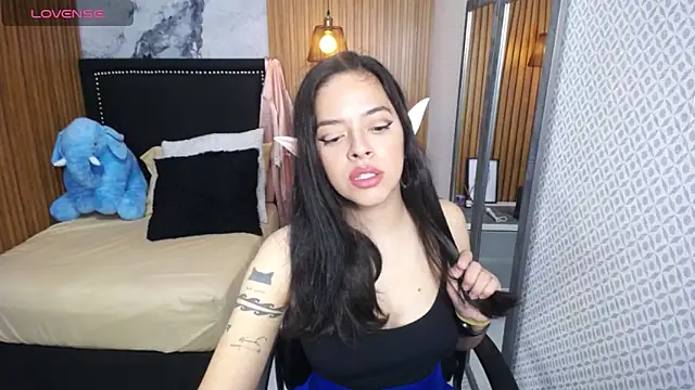 VEROSTONE1 online show from October 22, 2025, 2:44 am