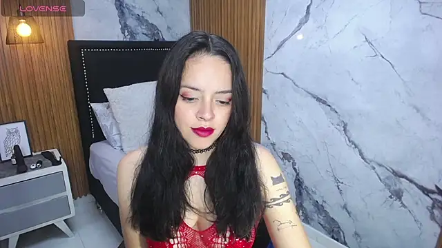 VEROSTONE1 online show from November 5, 2025, 2:47 am