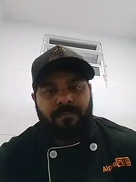 Sfdocom online show from November 9, 2025, 1:31 am