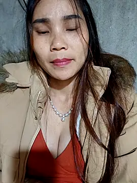 Bear bear0 online show from November 18, 2025, 6:00 pm