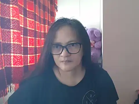 Kinkybela2025 online show from March 27, 2026, 12:08 am