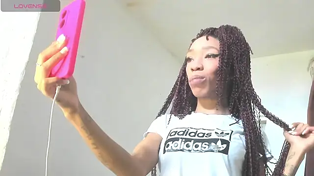 YAILIN 04 online show from April 30, 2026, 4:58 pm