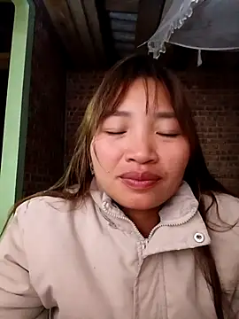 sowbibi online show from December 21, 2025, 1:13 pm