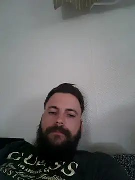 Ohbunnyfree online show from April 26, 2026, 6:05 pm