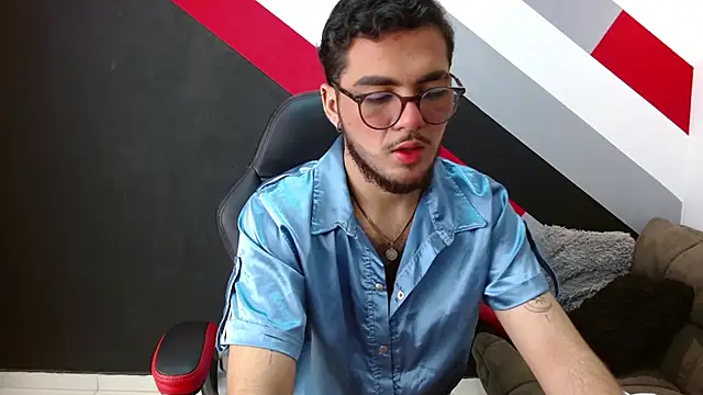 Zac Golden online show from November 7, 2025, 5:45 am