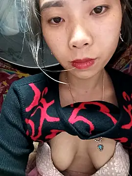 Snapshot of mekaka00 chatting on February 4, 2026, 11:49 am mekaka00 online show from February 4, 2026, 11:49 am