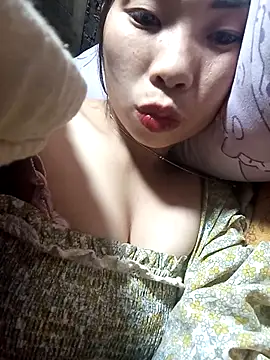 Snapshot of mekaka00 chatting on February 3, 2026, 4:34 pm mekaka00 online show from February 3, 2026, 4:34 pm