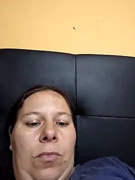 Snapshot of anays_dirtyshow chatting on April 3, 2026, 7:04 am anays dirtyshow online show from April 3, 2026, 7:04 am