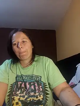 Snapshot of anays_dirtyshow chatting on April 14, 2026, 6:51 am anays dirtyshow online show from April 14, 2026, 6:51 am