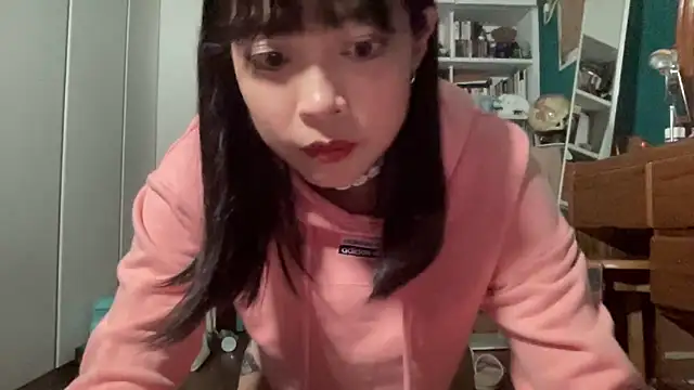 tw tansan online show from November 22, 2025, 2:38 pm