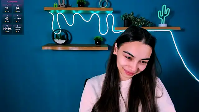 kira light   online show from November 17, 2025, 9:57 am