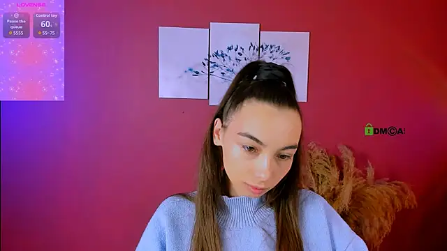 kira light   online show from November 7, 2025, 9:36 am