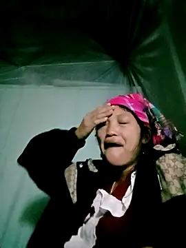 Snapshot of Menu_x chatting on November 5, 2025, 3:04 pm Menu x online show from November 5, 2025, 3:04 pm