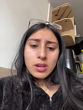 Violeet-Smith online show from December 16, 2025, 5:39 pm