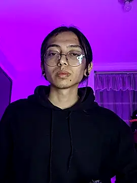  Astrea  online show from April 2, 2026, 1:02 am