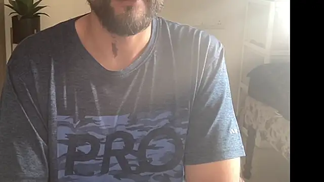 MakeMeAwareAah online show from December 14, 2025, 9:37 am