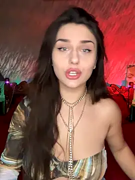 Snapshot of ScarletSi chatting on November 5, 2025, 9:18 pm ScarletSi online show from November 5, 2025, 9:18 pm